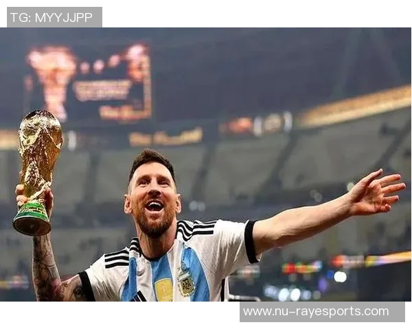 挑战你的足球知识极限 揭开神秘球星的面纱 看你能猜对多少位传奇球员