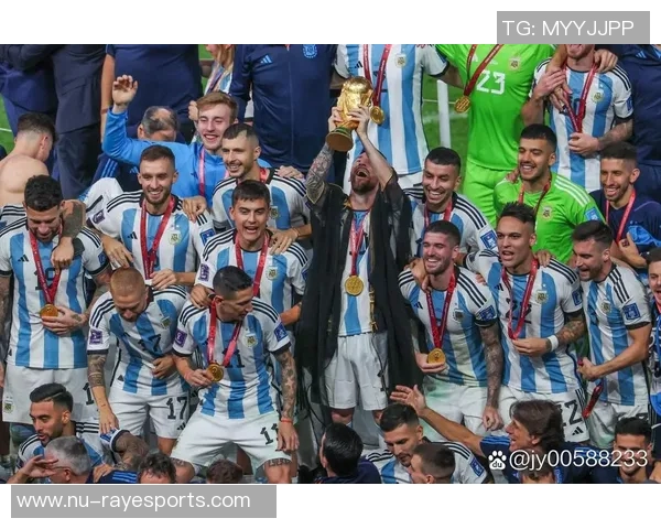 全球足坛几大球星的风采与影响力解析